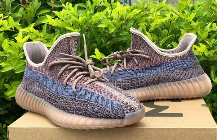 Alternative view of Giày Adidas Yeezy Boost 350 V2 'Fade' H02795