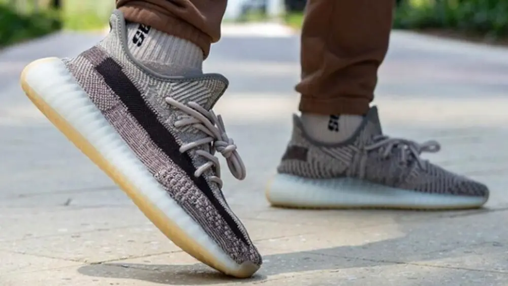 Alternative view of Giày Adidas Yeezy Boost 350 V2 'Zyon' FZ1267