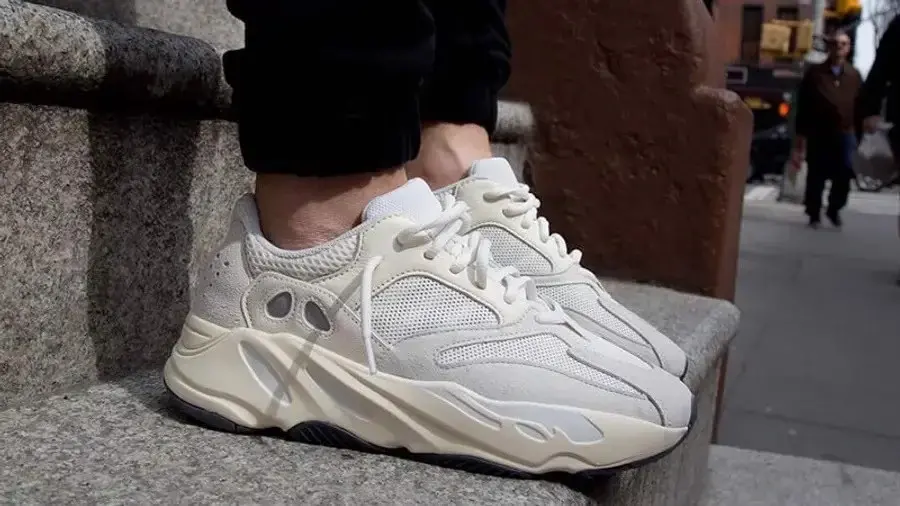 Giày Adidas Yeezy Boost 700 'Analog' EG7596 - Ảnh 5