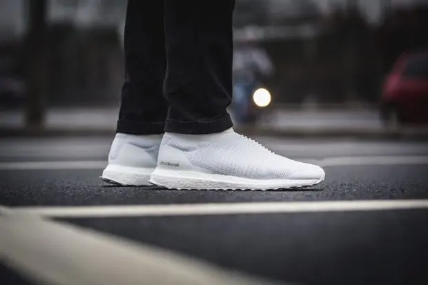 Giày Adidas UltraBoost Laceless 'Undyed' BB6146 - Ảnh 3