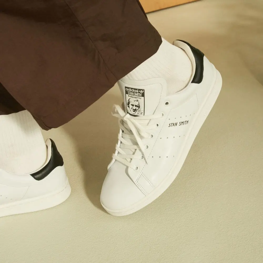 Alternative view of Giày Adidas Stan Smith Lux 'White Black' HQ6785
