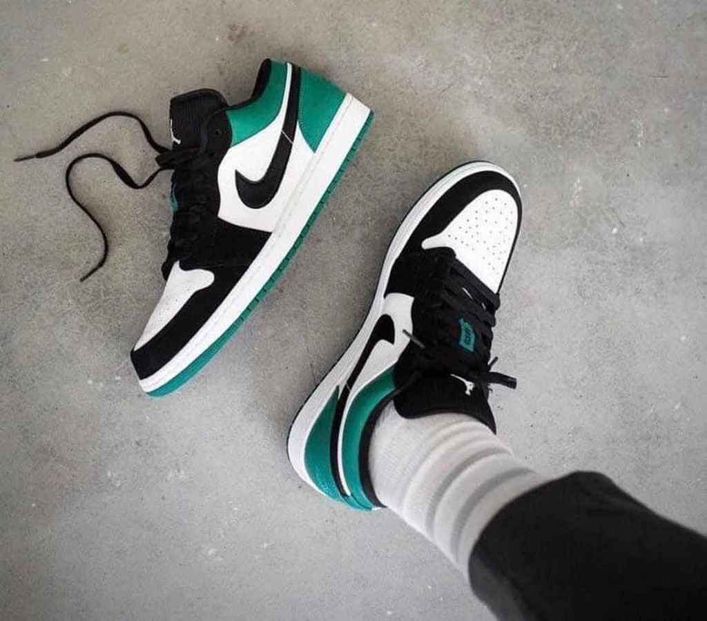 Giày Nike Air Jordan 1 Low GS 'Mystic Green' 553560-113 - Ảnh 4