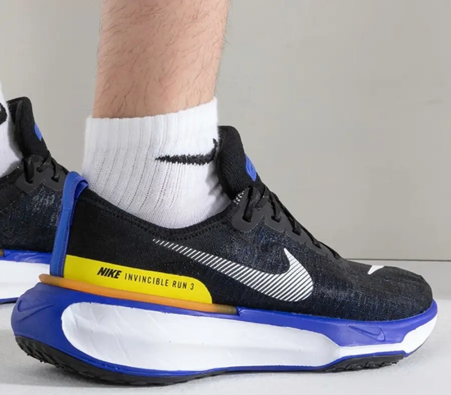 Alternative view of Giày Nike Invincible 3 ‘Black Racer Blue’ DR2615-003