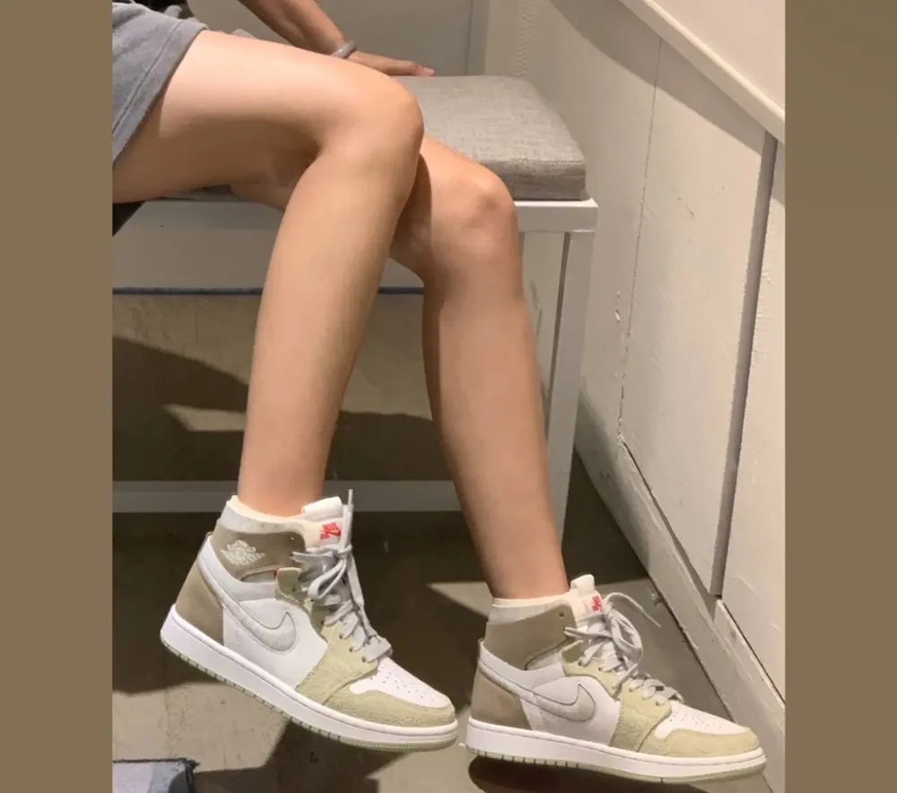 Giày Nike Air Jordan 1 High Zoom Comfort 'Lemon Twist' CT0979-200 - Ảnh 4
