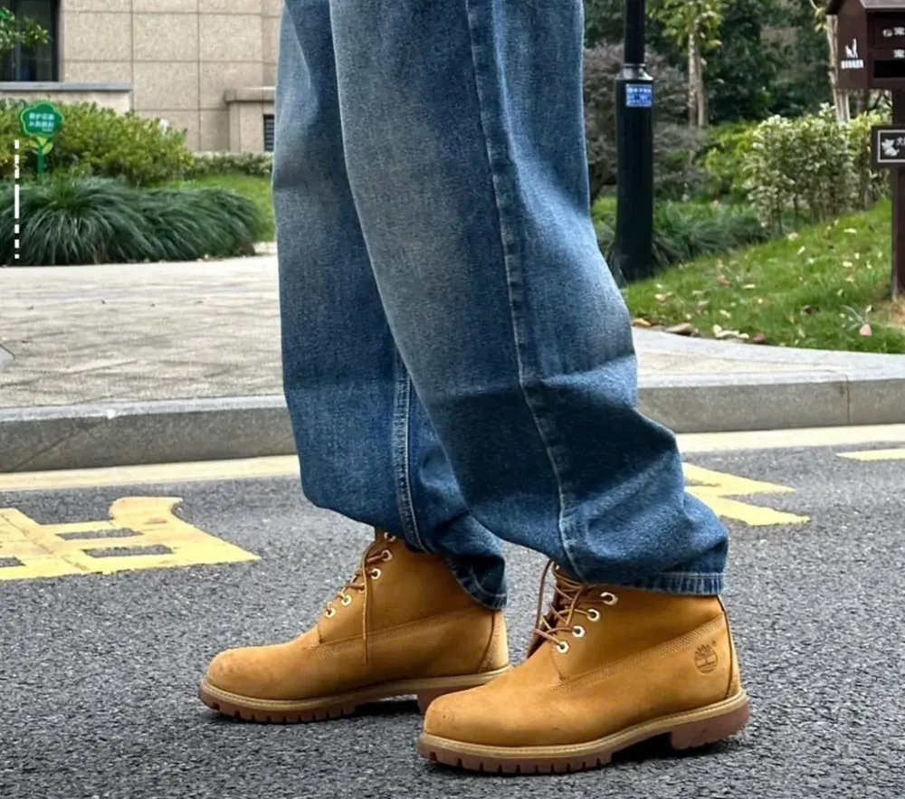 Alternative view of Giày Timberland Men's 6-Inch Premium Waterproof Boots TB010061-713