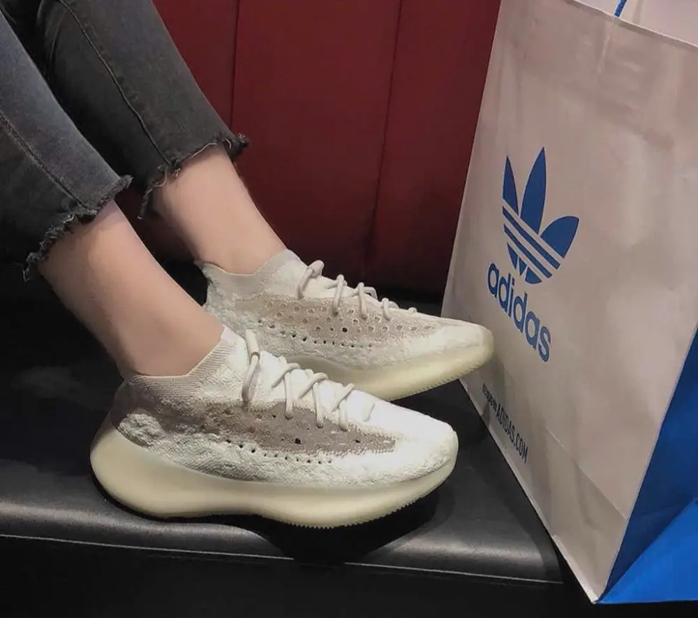 Giày Adidas Yeezy Boost 380 'Calcite Glow' GZ8668 - Ảnh 4
