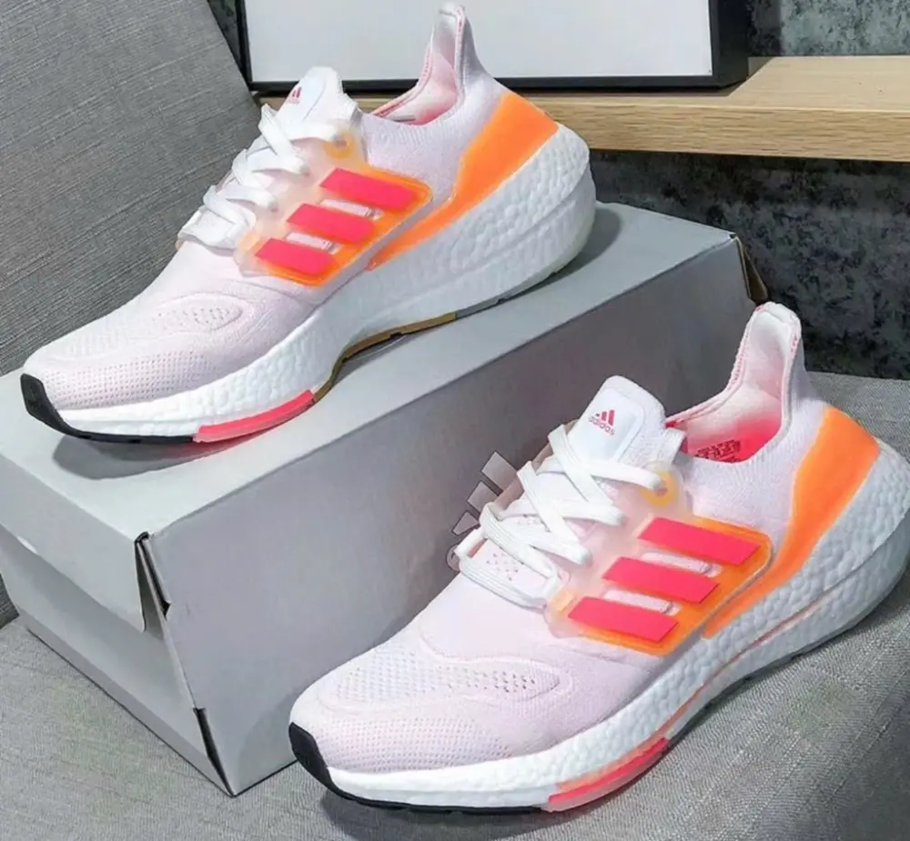 Giày Adidas UltraBoost 22 'White Flash Orange' GX5595 - Ảnh 4