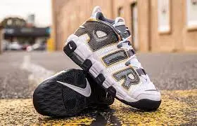 Giày Nike Air More Uptempo GS 'Snakeskin' CQ4583-100 - Ảnh 4