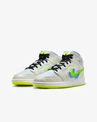 Giày Nike Air Jordan 1 Mid SE GS 'Warped Swoosh' DV1314-017 - Ảnh 3