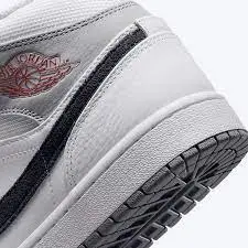 Giày Nike Air Jordan 1 Mid 'Paris' DR8038-100 - Ảnh 7
