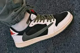 Giày Nike Air Jordan 1 x Travis Scott Retro Low OG SP 'Olive' DZ4137-106 - Ảnh 7