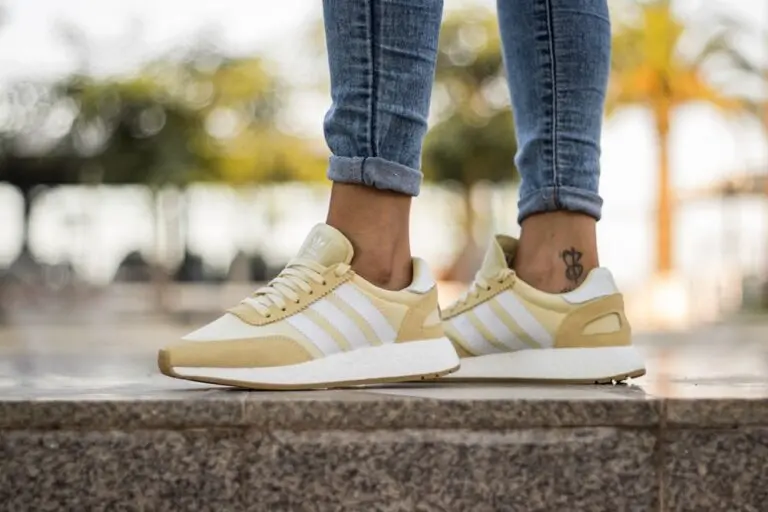 Giày Adidas W I-5923 'Clear Yellow' B37972 - Ảnh 3