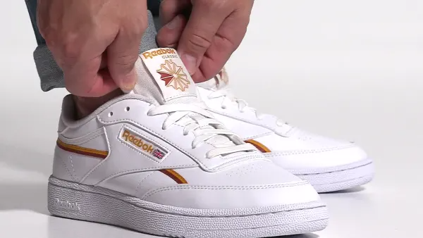 Giày Reebok Club C 85 Vegan 'White Collegiate Gold' GX7564 - Ảnh 2