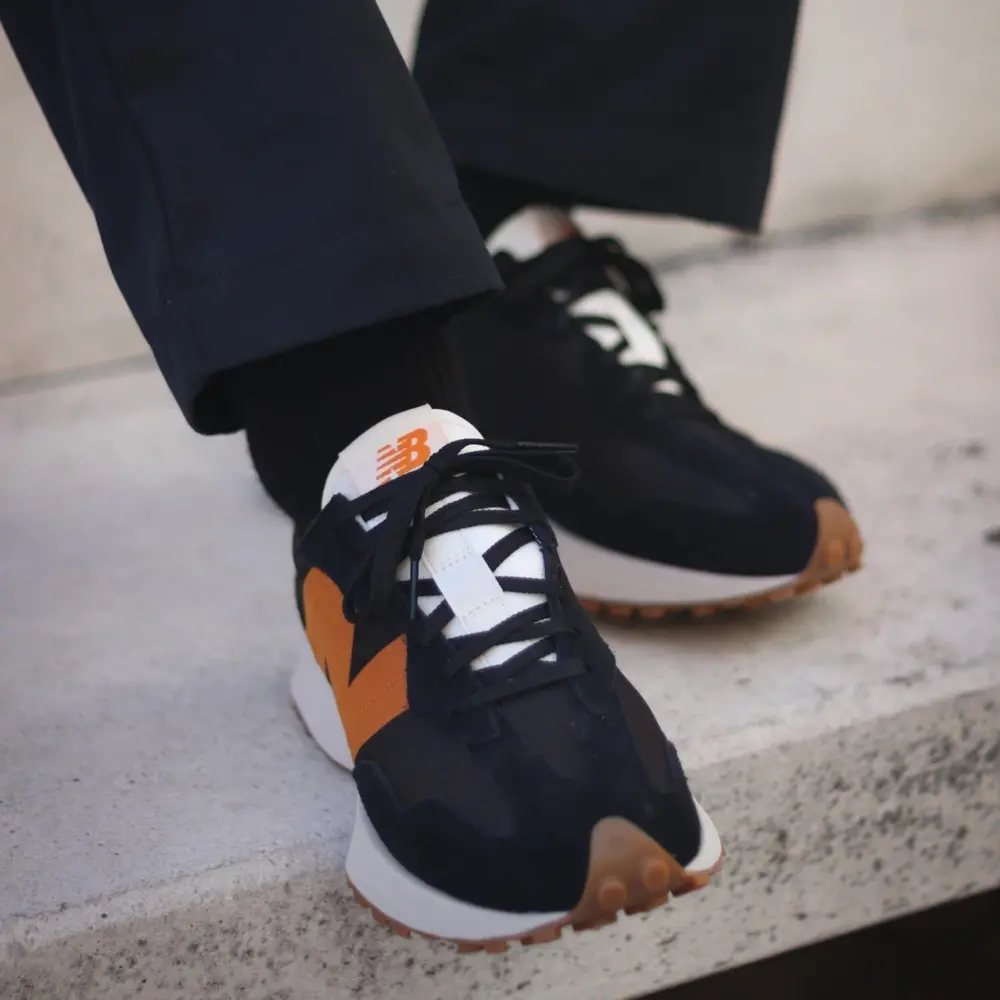 Giày New Balance 327 'Black Orange' MS327HN1 - Ảnh 5