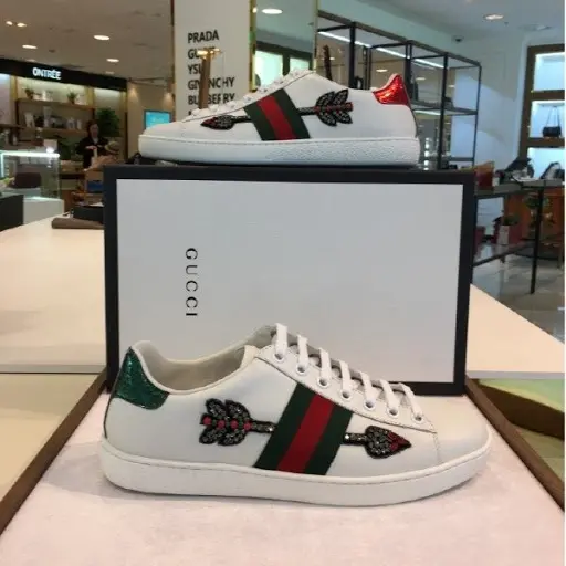 Alternative view of Giày Gucci Wmns Ace Embroidered 'Arrow' 454551-A38G0-9064