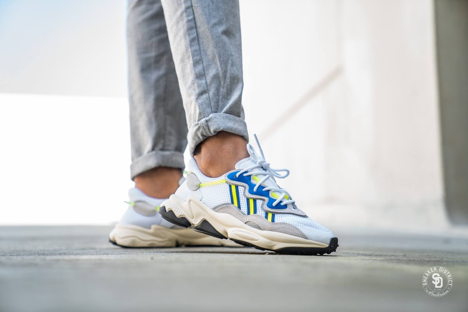 Giày Adidas Ozweego 'Solar Yellow' EE7009 - Ảnh 4