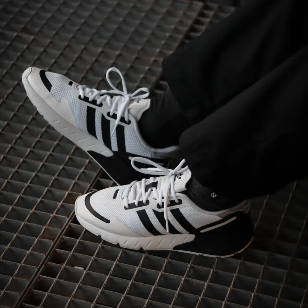 Giày Adidas ZX 1K Boost 'White Black' FX6510 - Ảnh 5