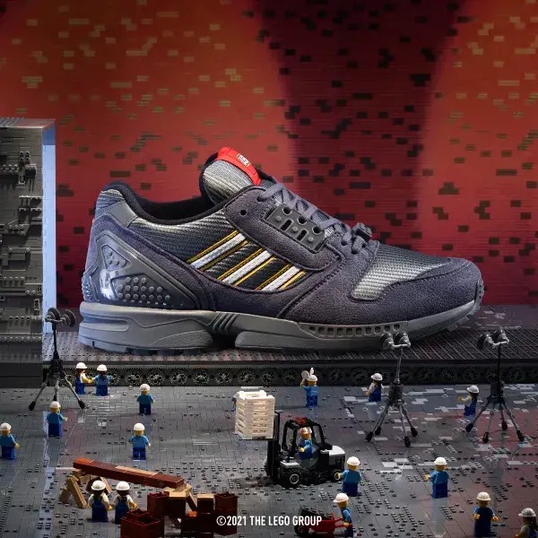 Alternative view of Giày Adidas LEGO x ZX 8000 'Color Pack - Ash' FY7080