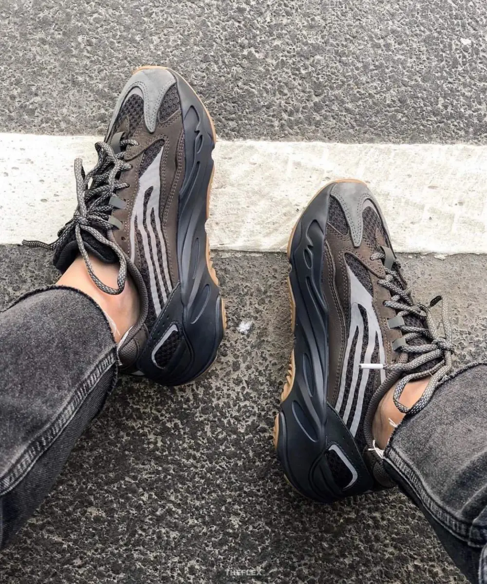 Giày Adidas Yeezy Boost 700 V2 'Geode' EG6860 - Ảnh 3