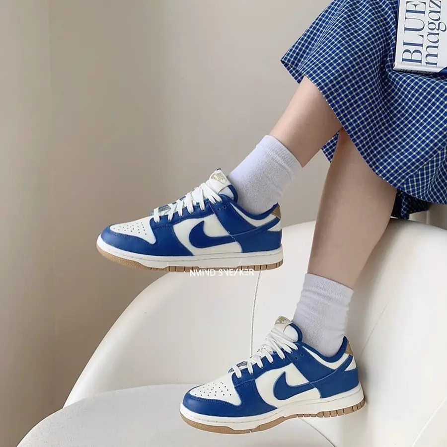 Alternative view of Giày Nike Dunk Low 'Kansas City Royals' FB7173-141