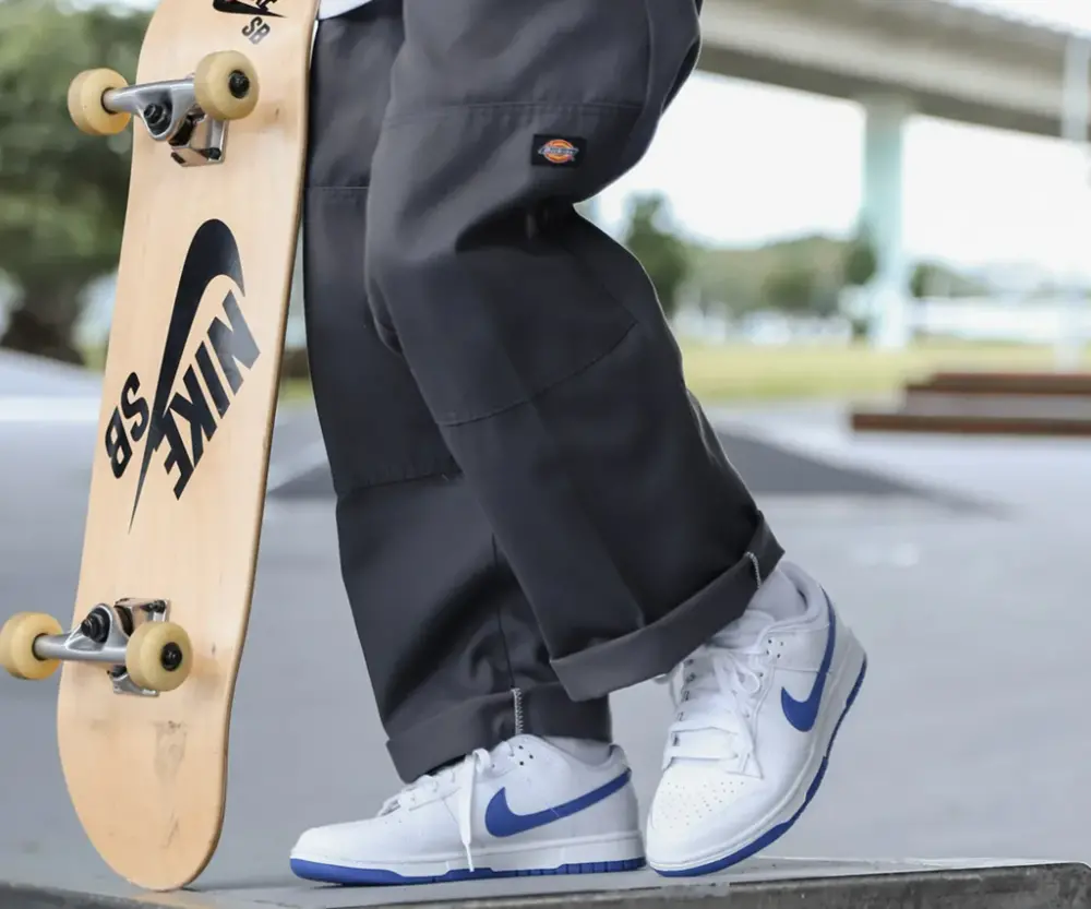 Alternative view of Giày Nike Dunk Low 'White Hyper Royal' DV0831-104
