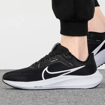 Giày Nike Air Zoom Pegasus 40 Wide ‘Black White’ DV7480-001 - Ảnh 4