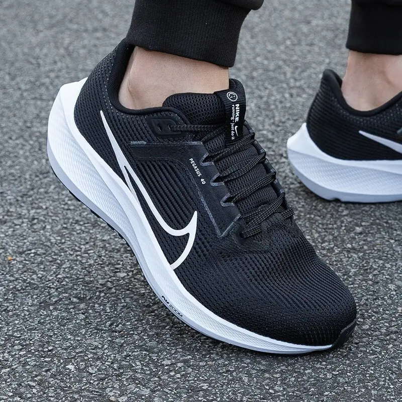 Giày Nike Air Zoom Pegasus 40 Wide ‘Black White’ DV7480-001 - Ảnh 3