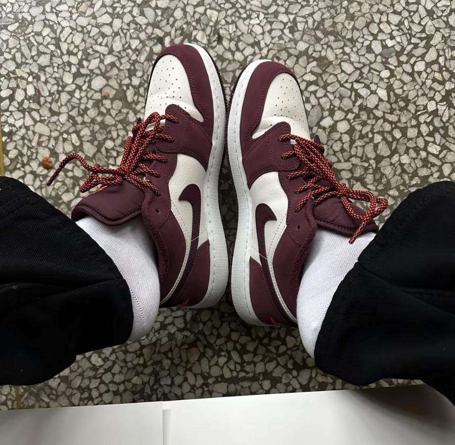 Giày Nike Air Jordan 1 Low GS 'Night Maroon' 553560-068 - Ảnh 4