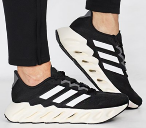 Alternative view of Giày Adidas Switch FWD 'Black White' ID1780