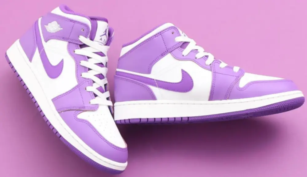 Alternative view of Giày Nike Air Jordan 1 Mid GS 'Purple Venom' DQ8423-511
