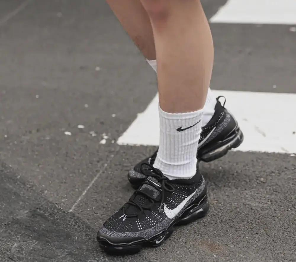 Giày Nike Air VaporMax 2023 Flyknit ‘Triple Black’ DV1678-003 - Ảnh 3