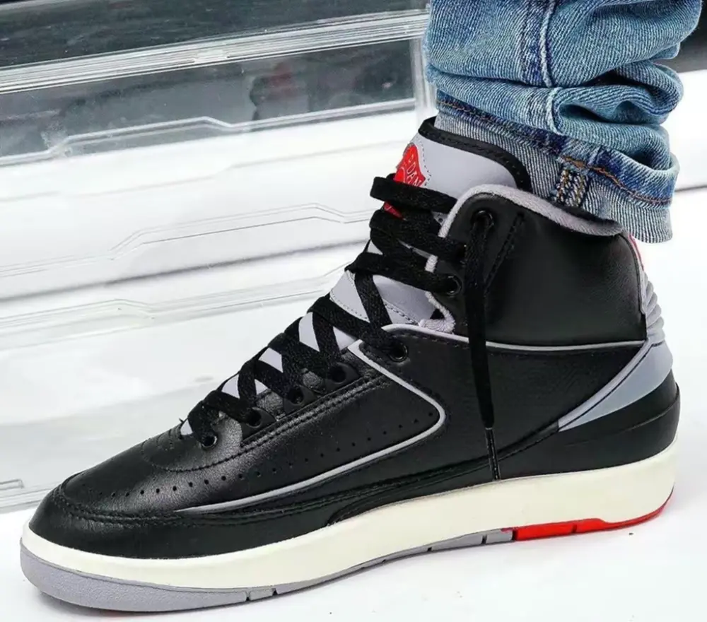 Alternative view of Giày Nike Air Jordan 2 Retro ‘Black Cement’ DR8884-001