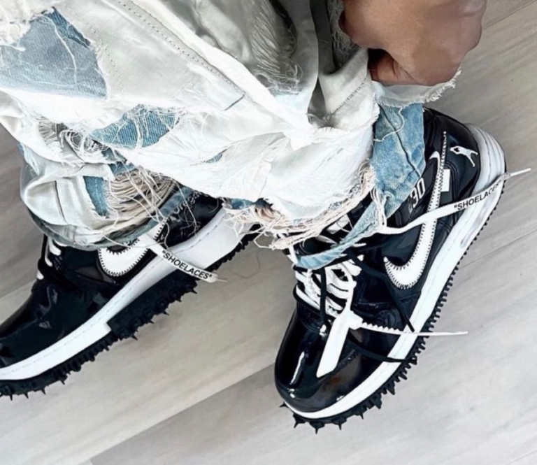 Alternative view of Giày Nike Air Force 1 Mid SP 'Off-White Sheed' DR0500-001