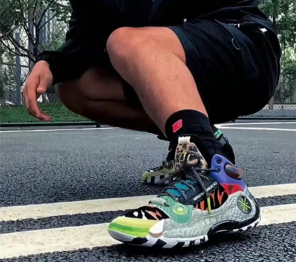 Alternative view of Giày Li-Ning Way of Wade 10 'Zoo' ABAS075-3