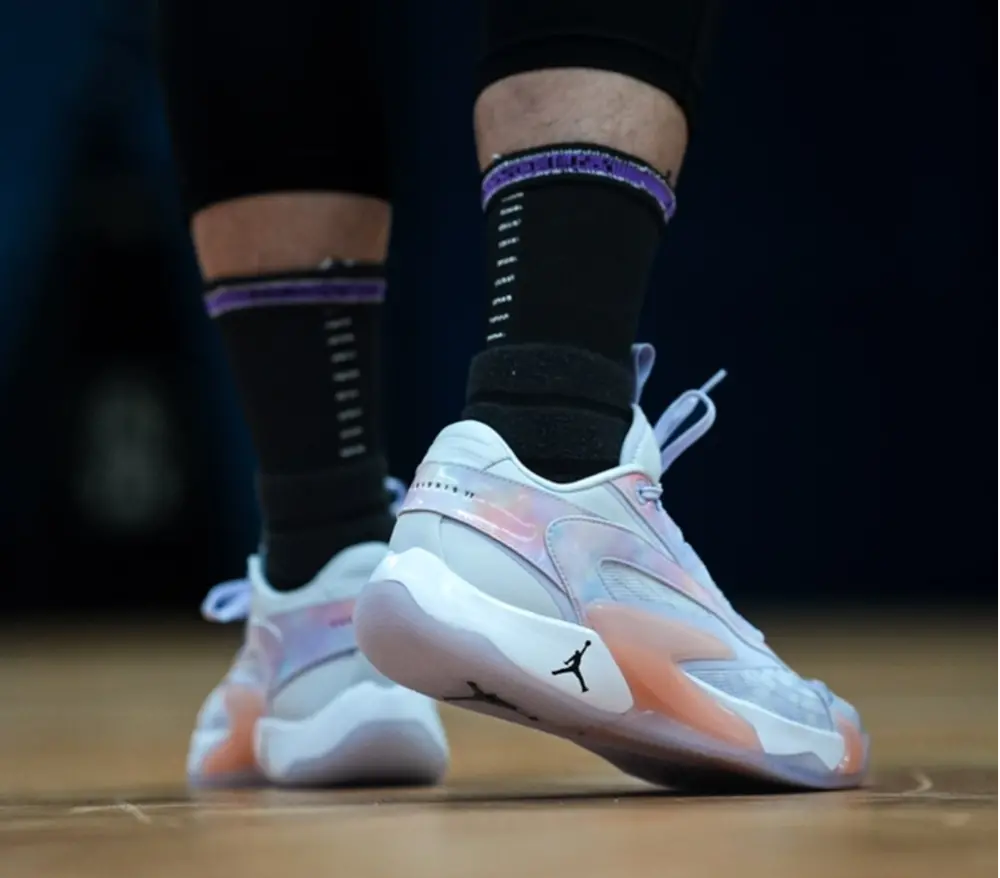 Alternative view of Giày Nike Air Jordan Luka 2 GS 'Nebula' DZ3498 005