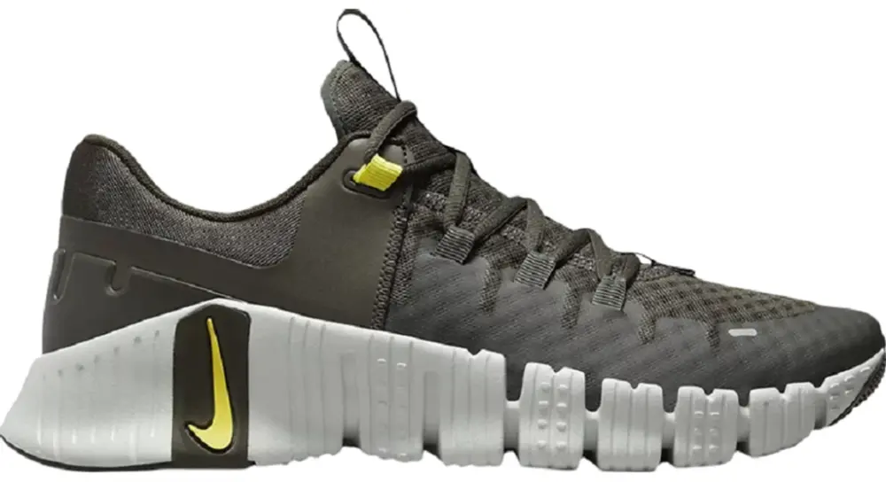 Giày Nike Free Metcon 5 'Sequoia High Voltage' DV3949-300