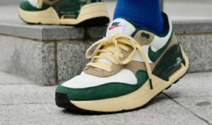 Alternative view of Giày Nike Air Max SYSTM 'Pro Green' FD0316-133