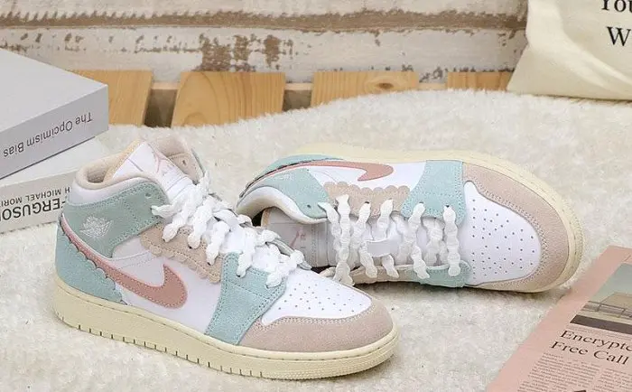 Giày Nike Air Jordan 1 Mid SE 'Pink Oxford Jade Ice' DZ5361-100 - Ảnh 4
