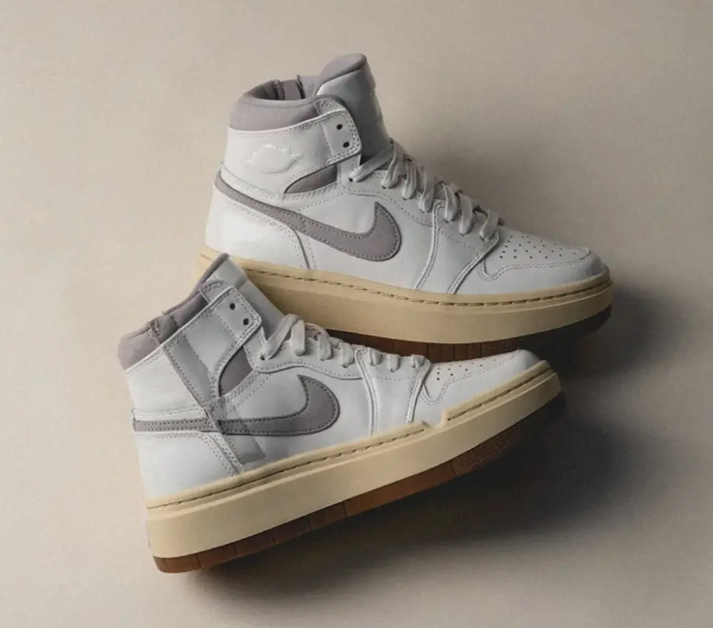 Alternative view of Giày Nike Air Jordan 1 Elevate High SE 'Sail/Pale Vanilla' DZ3744-100