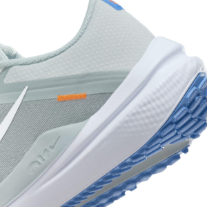 Alternative view of Giày Nike Winflo 10 Road 'Light Smoke Grey' DV4023-007