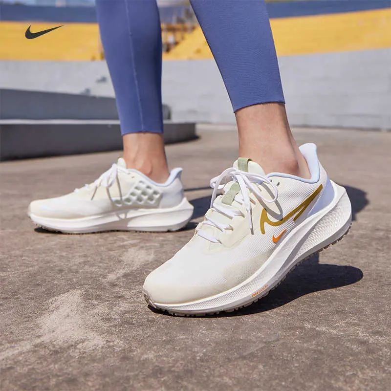 Alternative view of Giày Nike Air Zoom Pegasus 'Pale Ivory' FV8112-171
