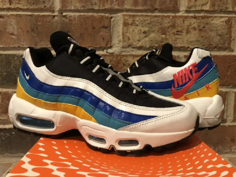 Alternative view of Giày Nike Air Max 95 'Windbreaker' AJ2018-123