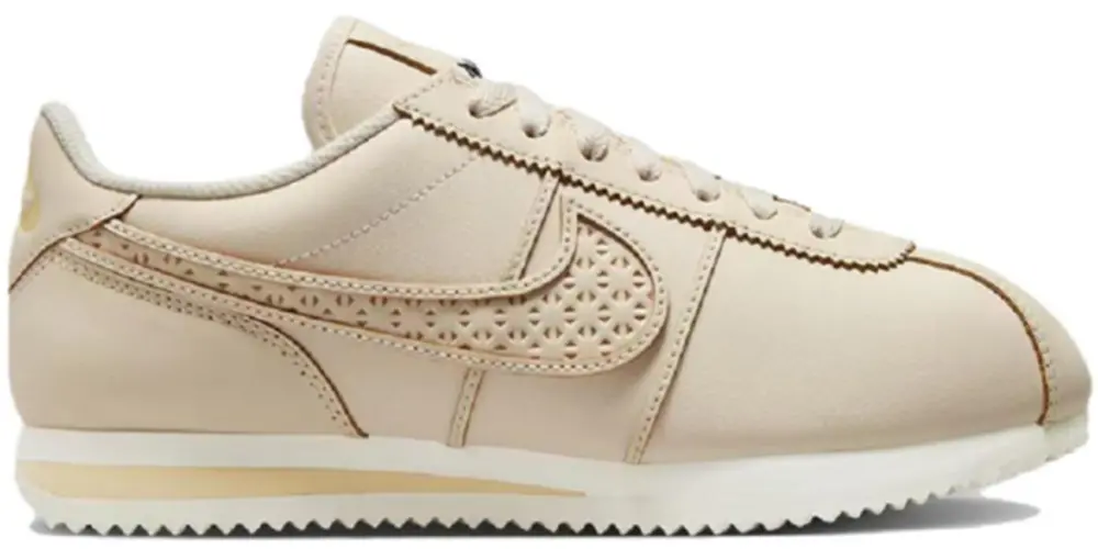 Giày Nike Cortez SE 'World Make' FN7665-838