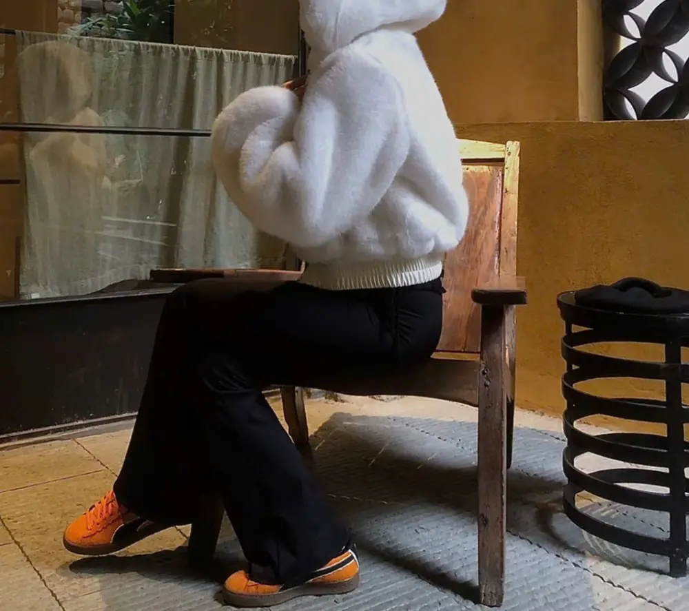 Alternative view of Giày Puma X The Smurfs Suede Sneaker 'Orange' 393534-01