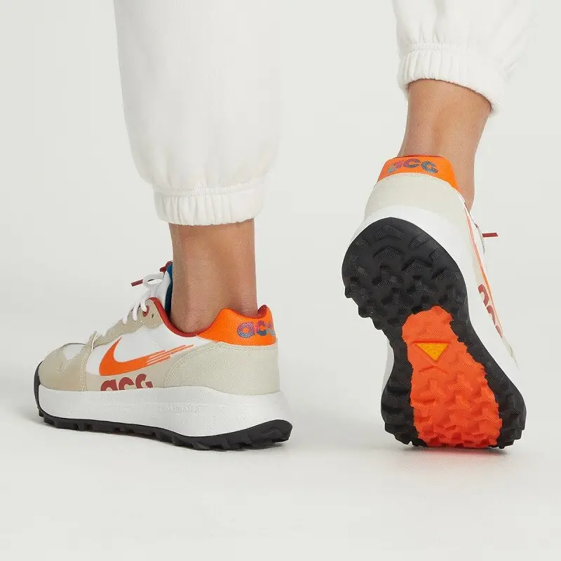Alternative view of Giày Nike ACG Lowcate ‘Leap High’ FD4204-161