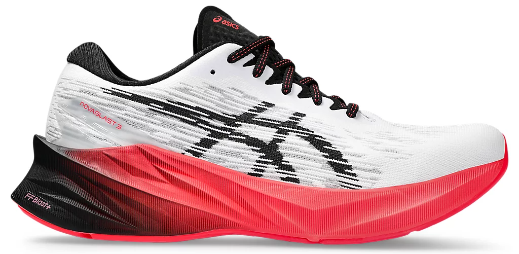 Giày Asics NovaBlast 3 White Black 1011B459-104