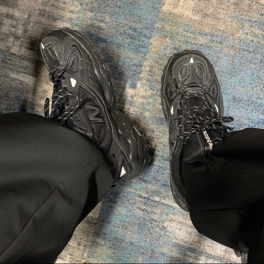 Giày New Balance 703 D 'Triple Black' ML703BC - Ảnh 3