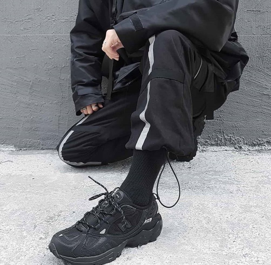 Giày New Balance 703 D 'Triple Black' ML703BC - Ảnh 6