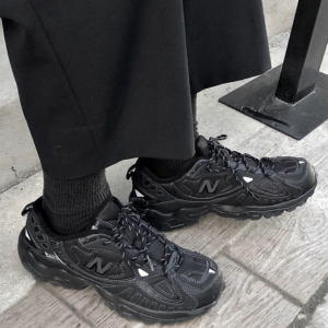 Alternative view of Giày New Balance 703 D 'Triple Black' ML703BC