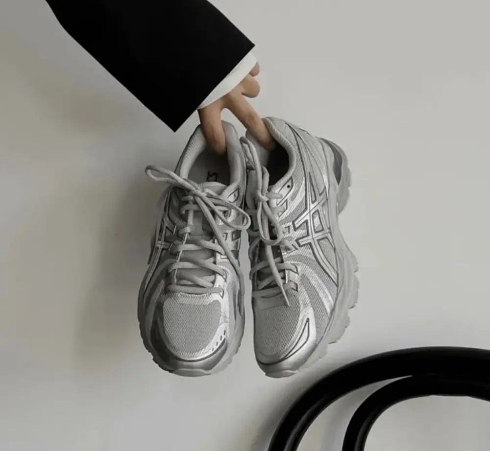 Alternative view of Giày Asics Gel-Flux CN 'Silver Grey' 1011B646-022